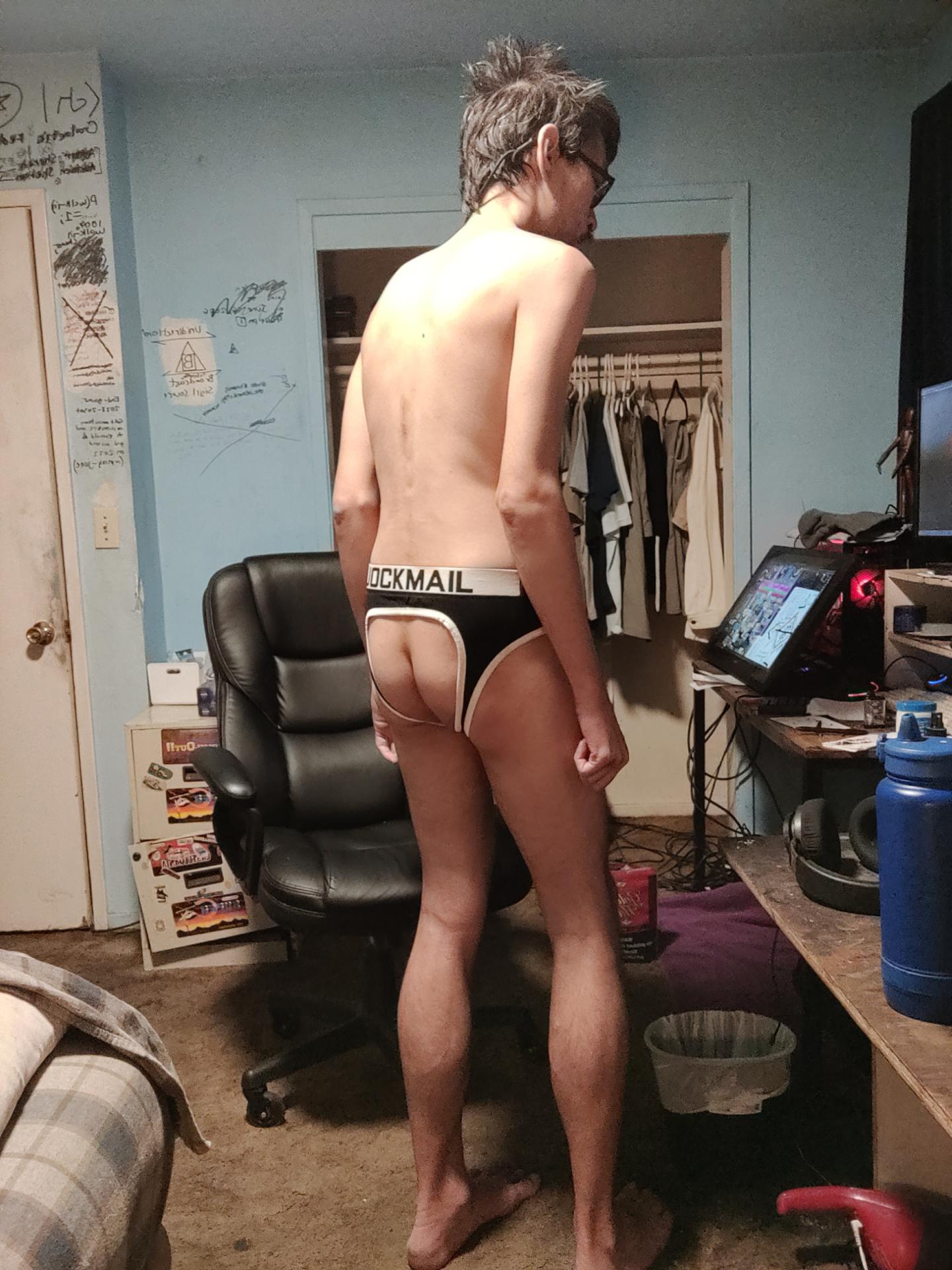 View Gallery Post ID 1075 by araety-kintaey-photography