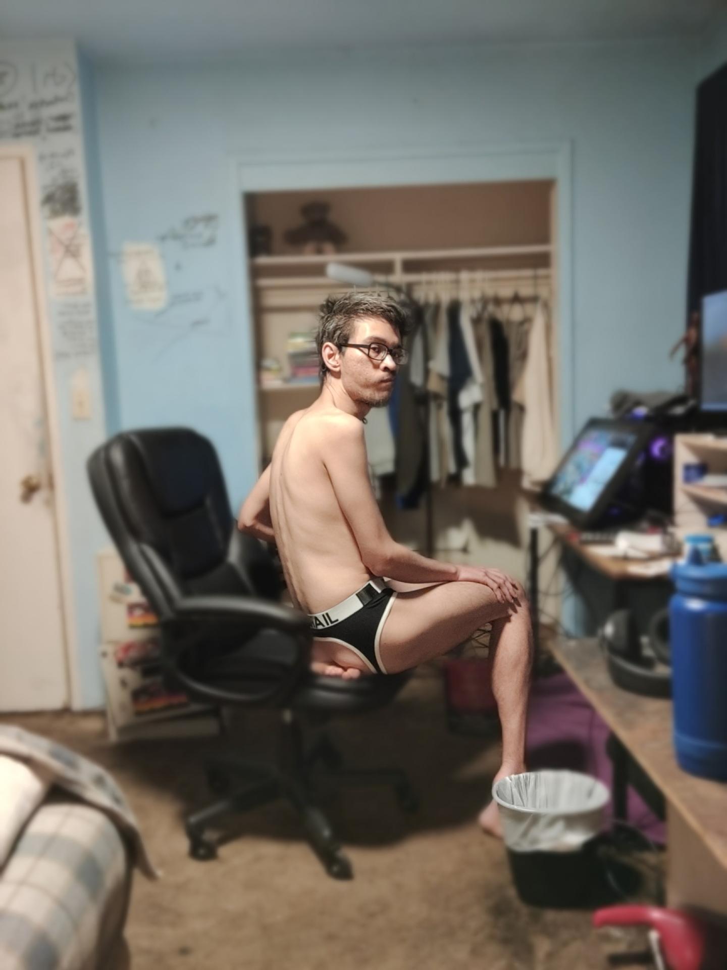 View Gallery Post ID 1085 by araety-kintaey-photography