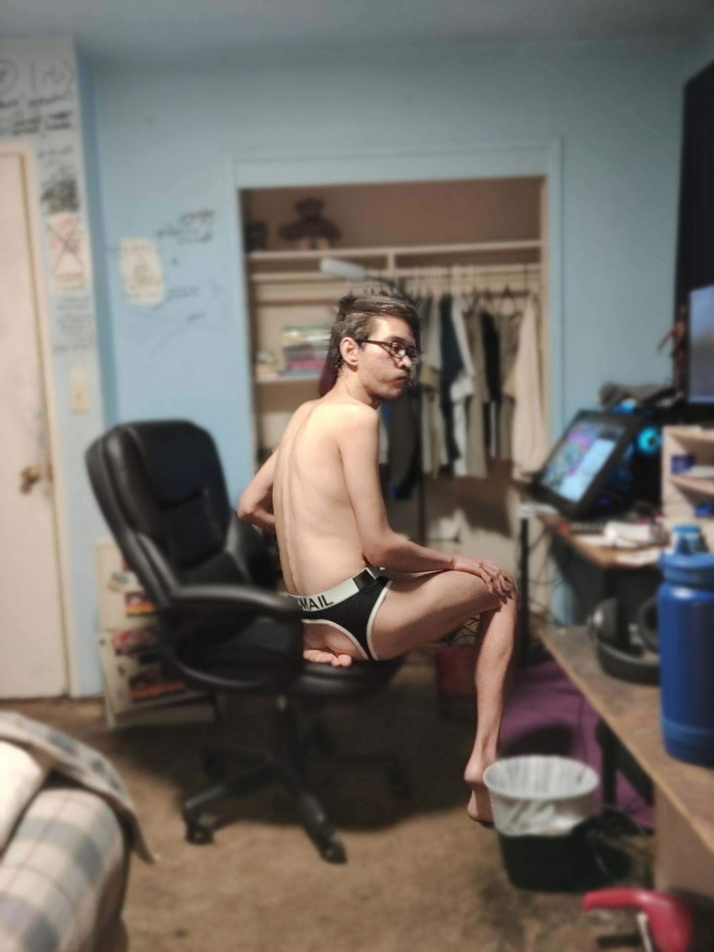 View Gallery Post ID 1086 by araety-kintaey-photography