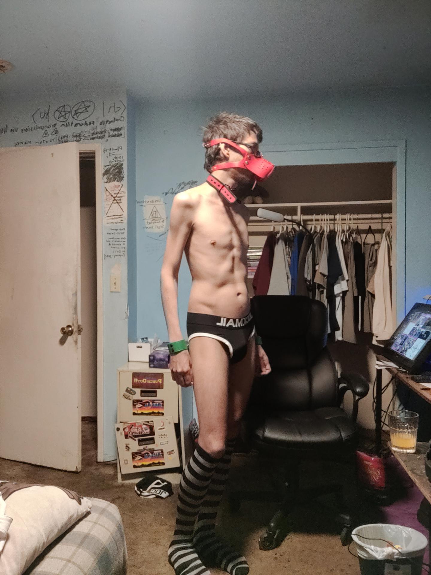 View Gallery Post ID 1112 by araety-kintaey-photography