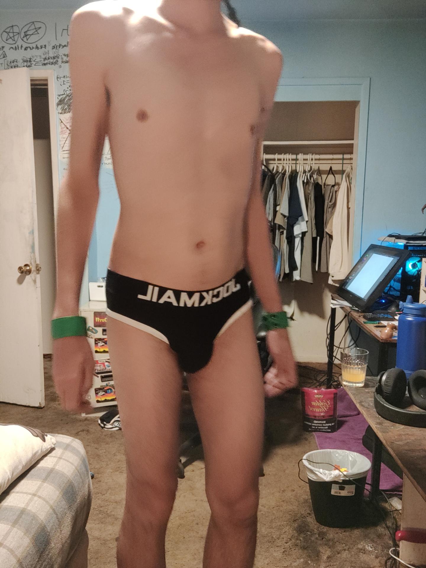 View Gallery Post ID 1123 by araety-kintaey-photography