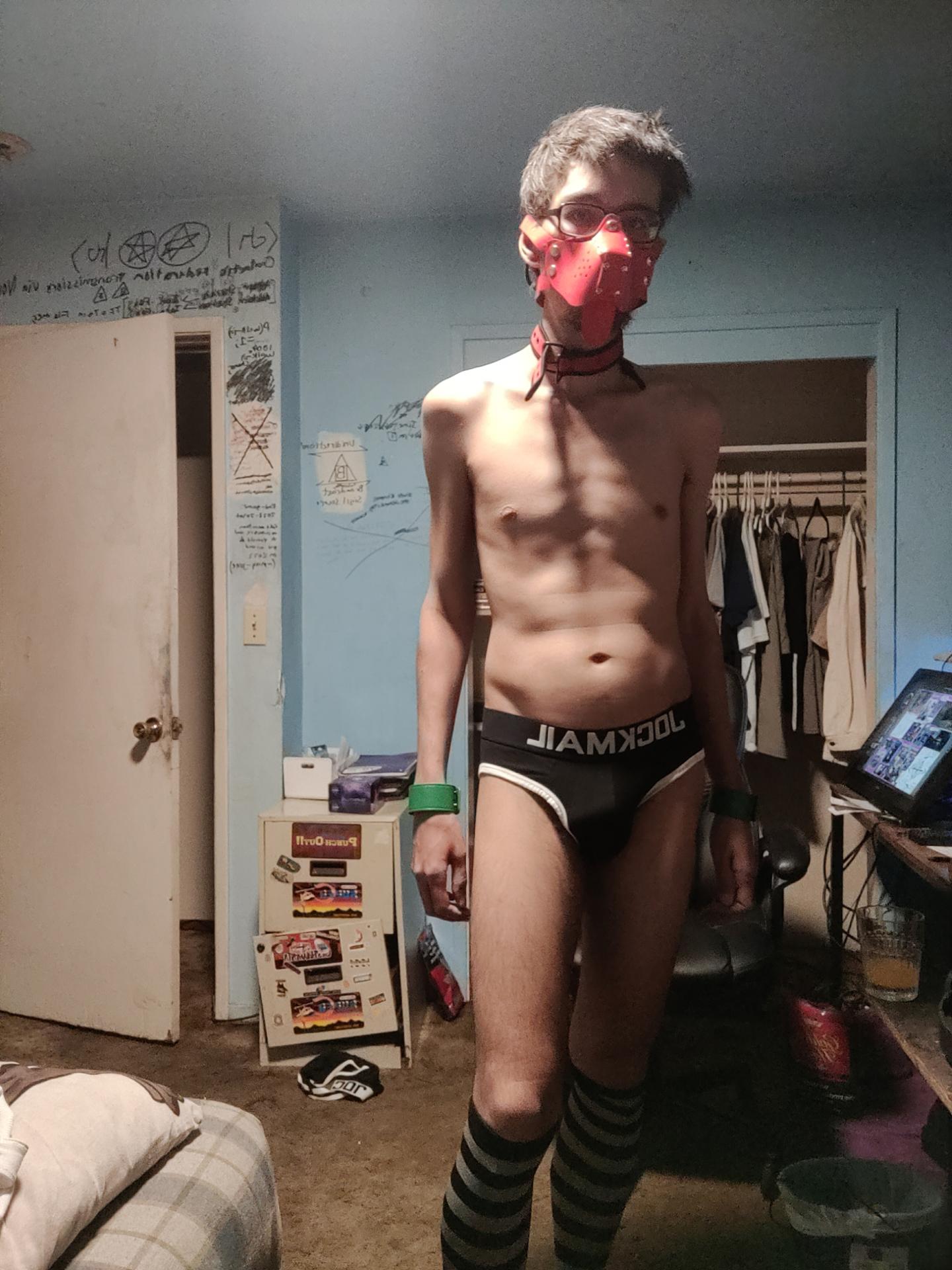 View Gallery Post ID 1140 by araety-kintaey-photography