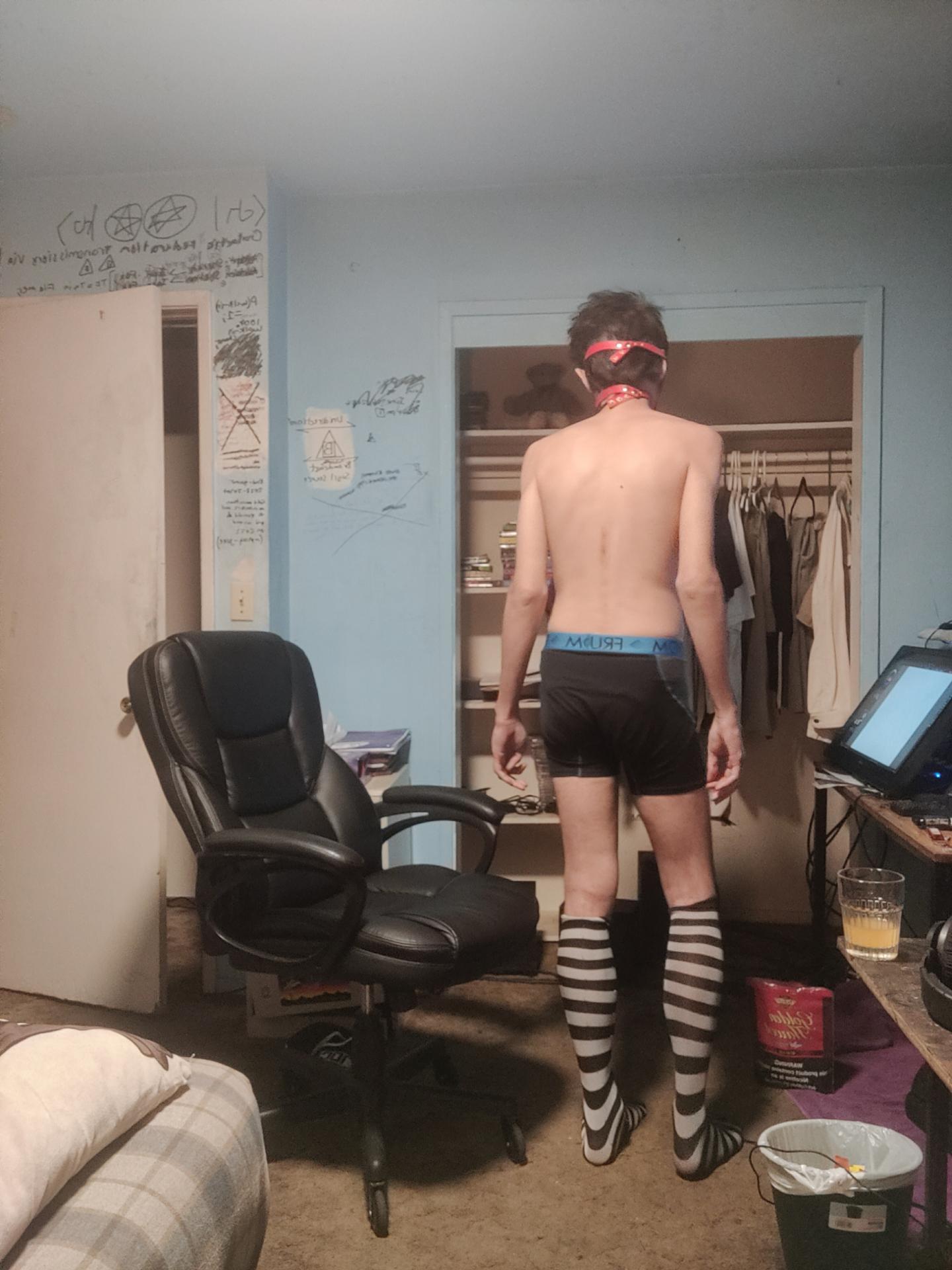 View Gallery Post ID 1186 by araety-kintaey-photography