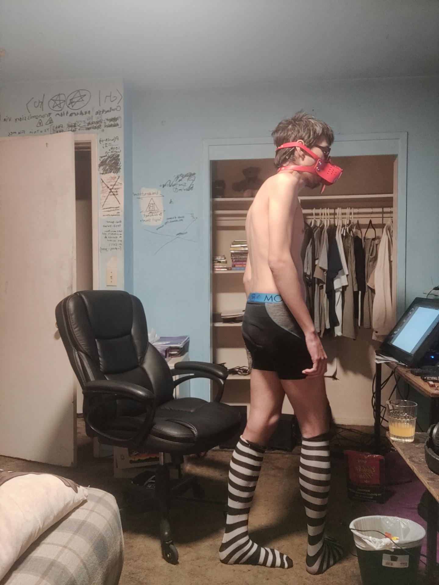 View Gallery Post ID 1187 by araety-kintaey-photography