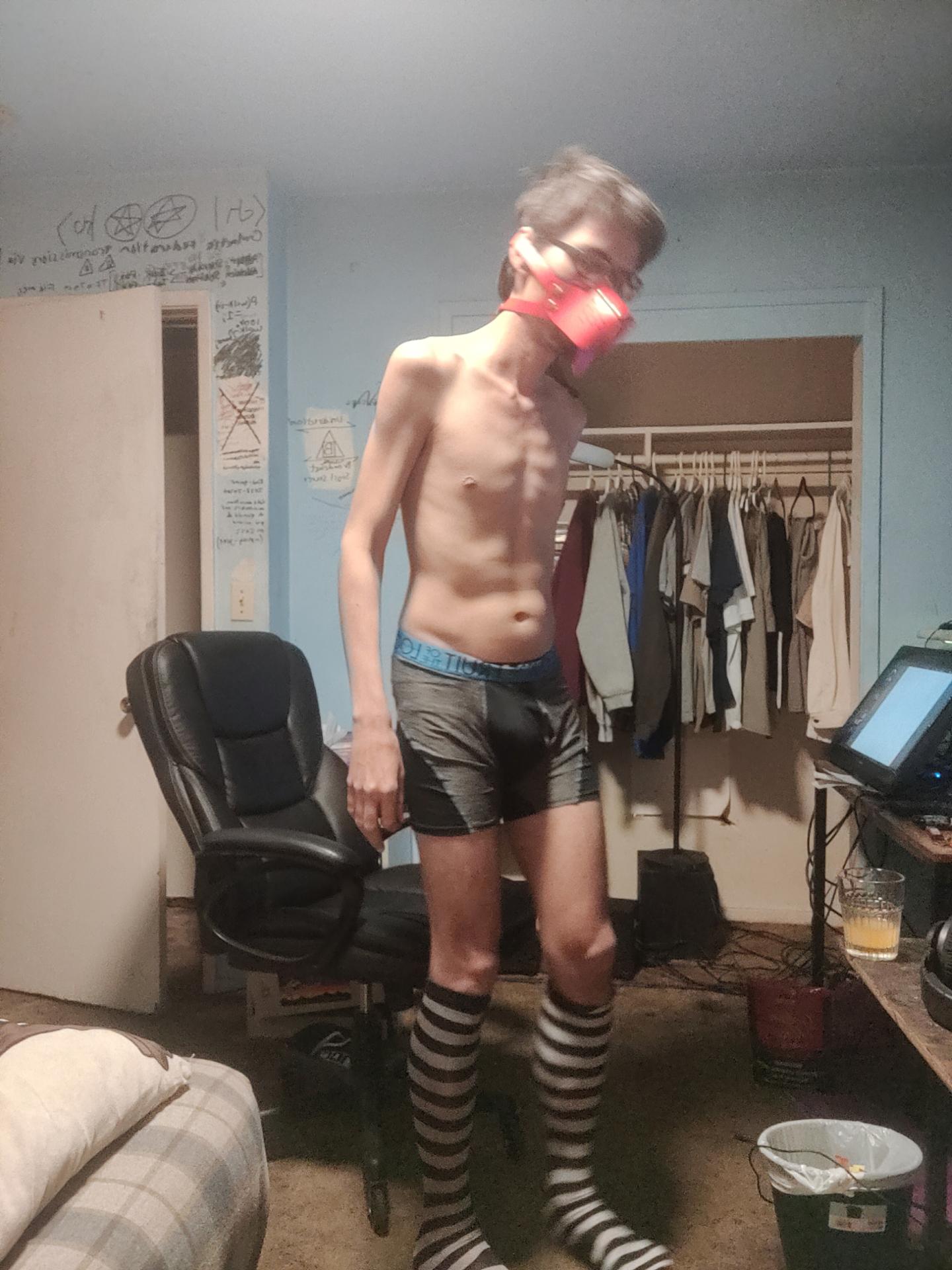 View Gallery Post ID 1200 by araety-kintaey-photography