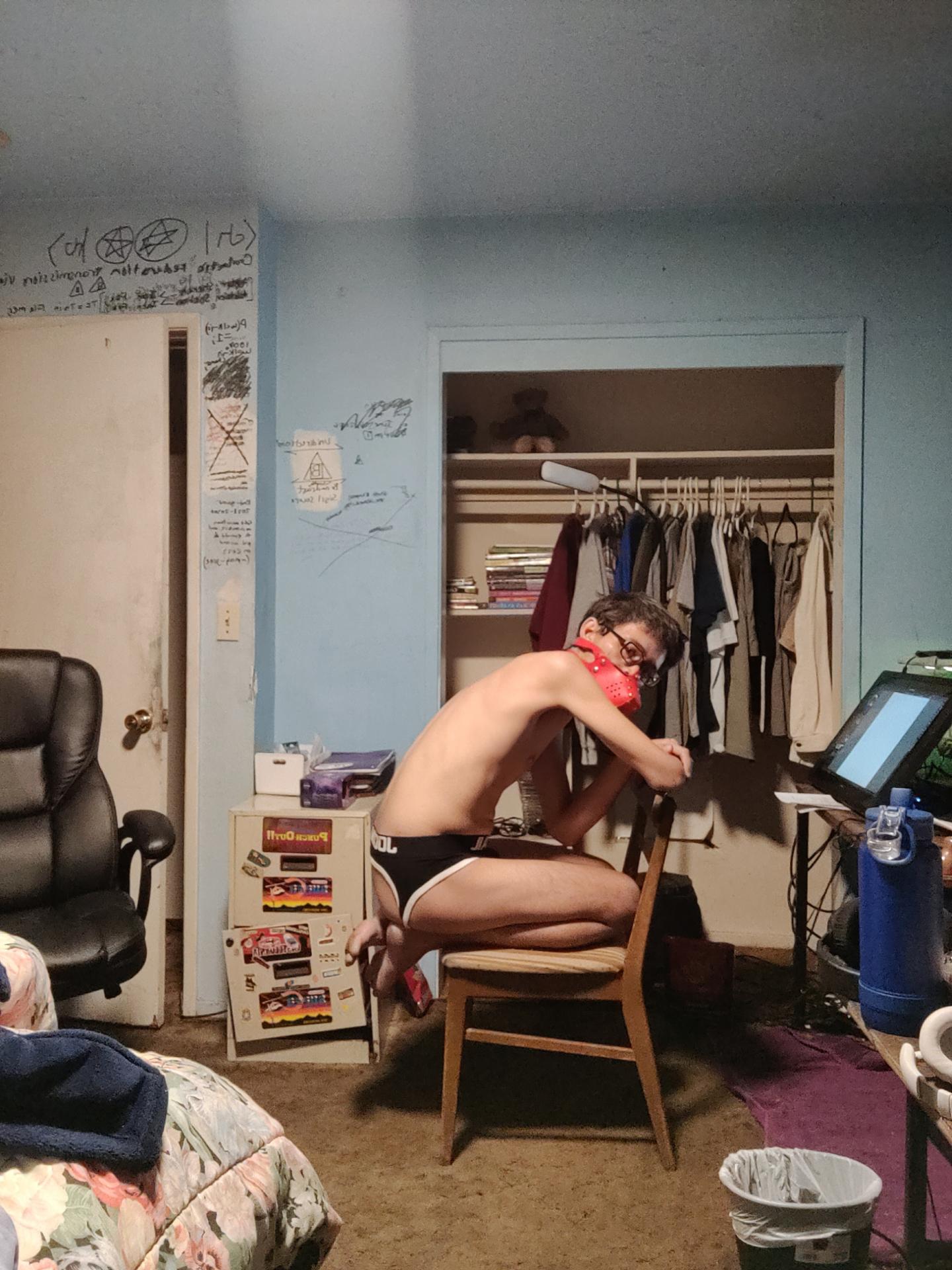 View Gallery Post ID 1220 by araety-kintaey-photography