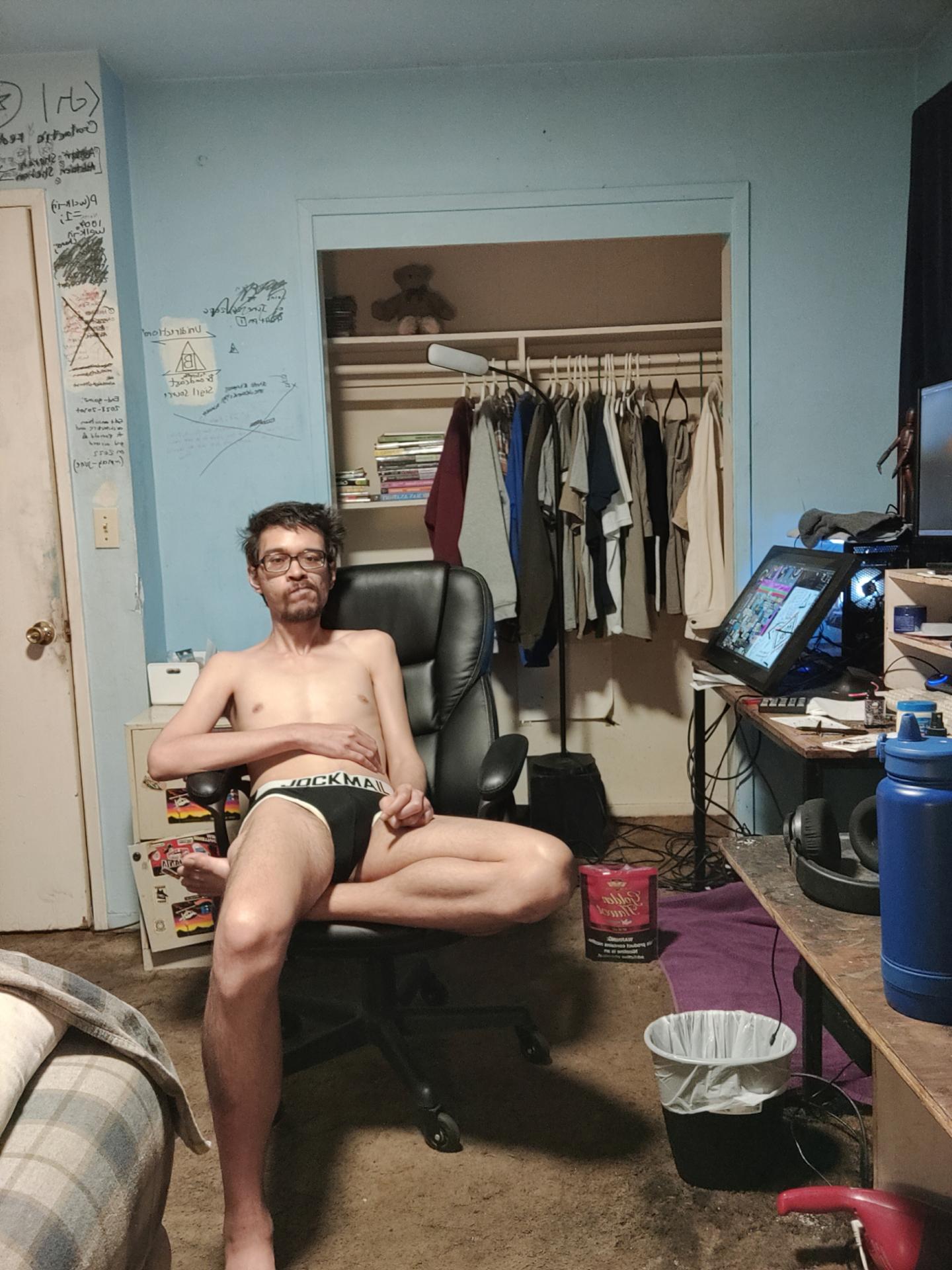 View Gallery Post ID 1661 by infinivaeria